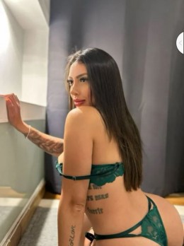 Escort in Paris - Naomie 